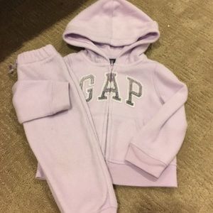 EUC. Size 2 years. Baby Gap logo fleece set