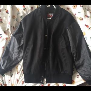 Black Bomber Jacket with Leather Sleeves 🌹