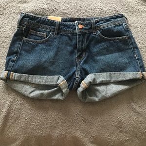 H&M denim shorts