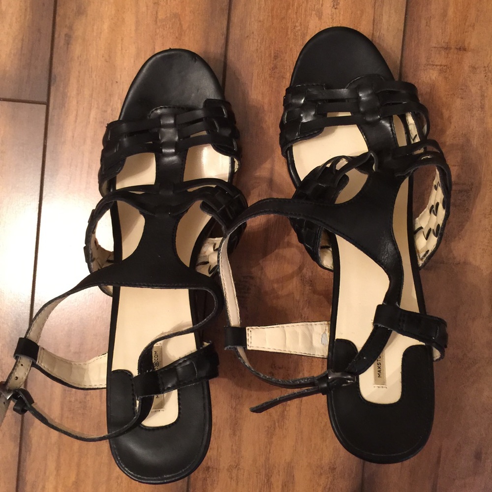 Max studio wedges