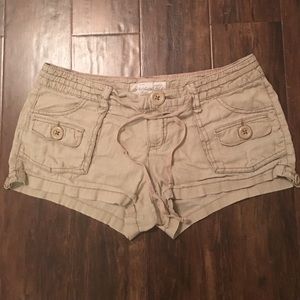 Aeropostale khaki/cargo shorts