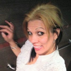 Meet your Posher, Barbie