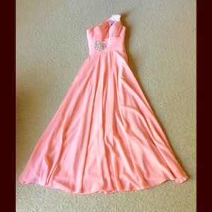 Pale Pink One-Shoulder Prom Dress