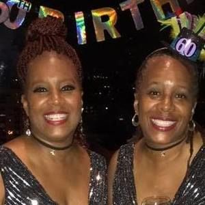 Meet your Posher, Luv2shop