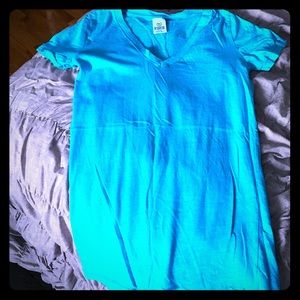 Victoria's Secret PINK vneck size SMALL