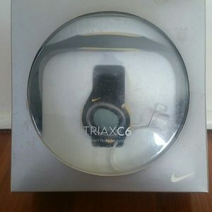 NEW Nike TRIAXC6 Heart Rate Watch