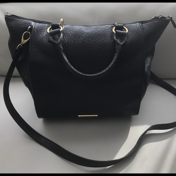 DANIELLE NICOLE pebble vegan leather handbag! - Picture 3 of 7