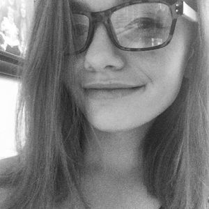 Meet your Posher, Leah kay