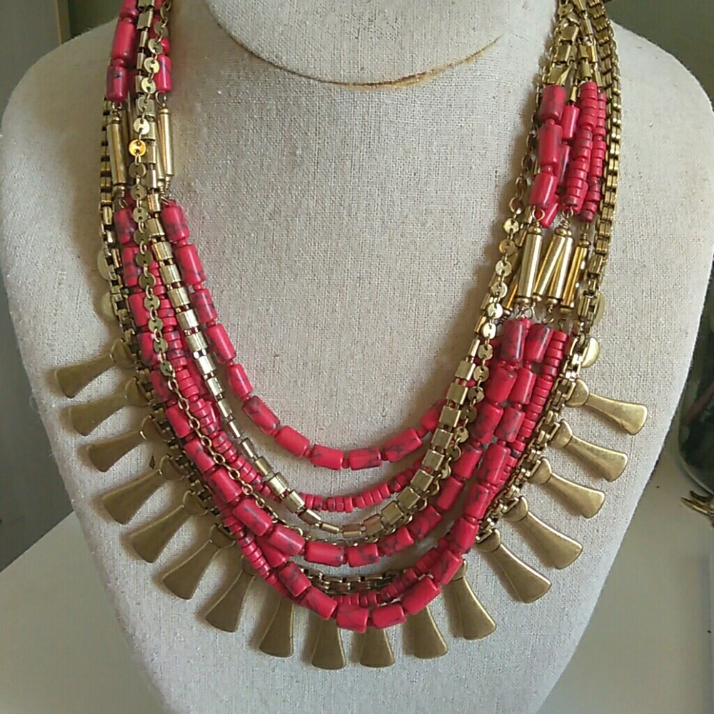 Stella & Dot Bliss Statement Necklace