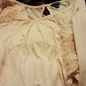 American Eagle shirt