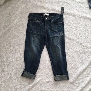 Abercrombie & Fitch Boyfriend Jeans