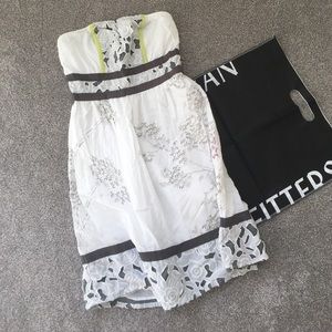 UO Kimchi Blue Strapless Dress- size s