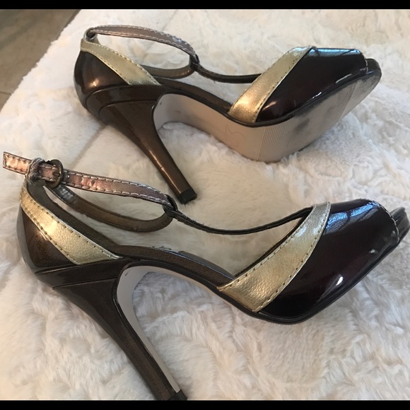 SOLD - Picture 5 of 6