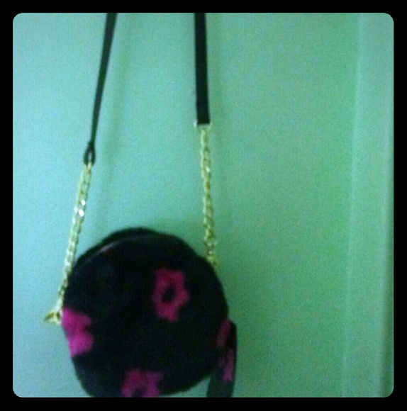 🌹SALE!🌹 Betsy Johnson XOX Trolls bag - Picture 1 of 8