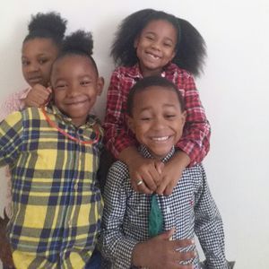 Meet your Posher, Monquie