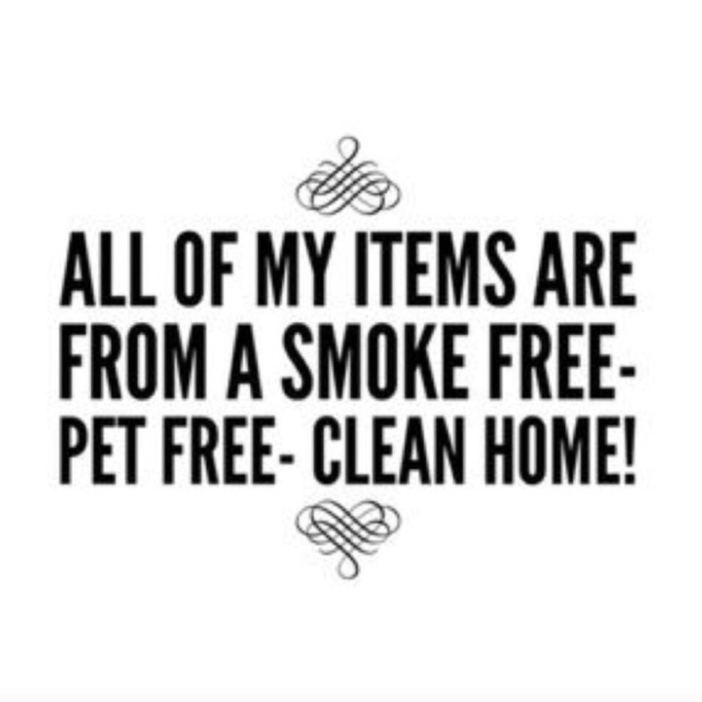 Pet Free, Smoke Free, Climate controlled home