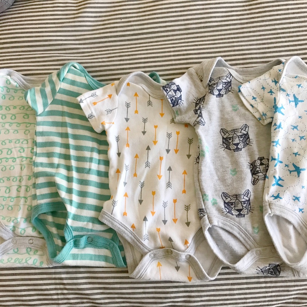Rosie Pope short sleeve pattern onesies