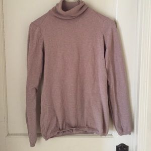 Lightweight, turtleneck sweater