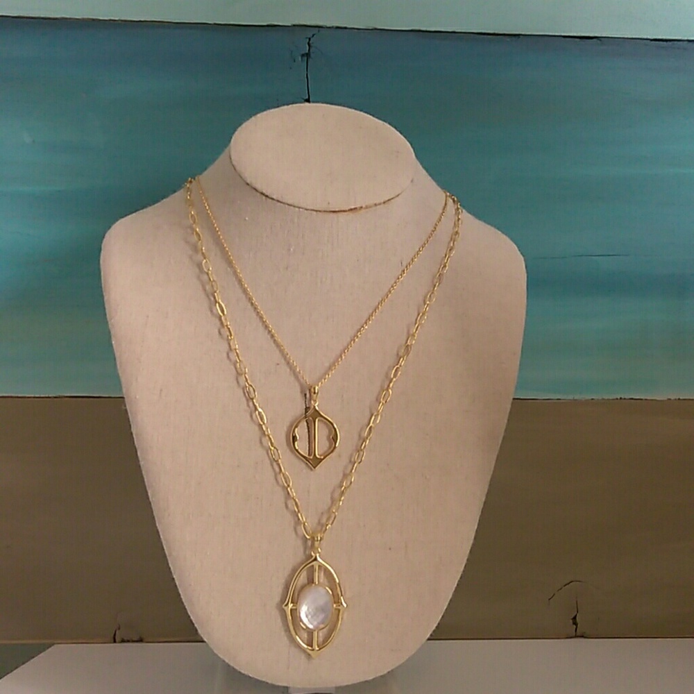 Stella & Dot Fortuna Stone Pendant