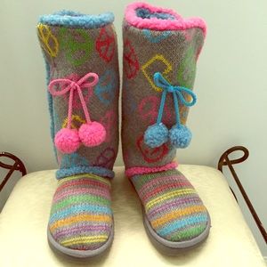 Little Miss Matched Knit Boots / Slippers