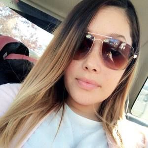 Meet your Posher, Marlane