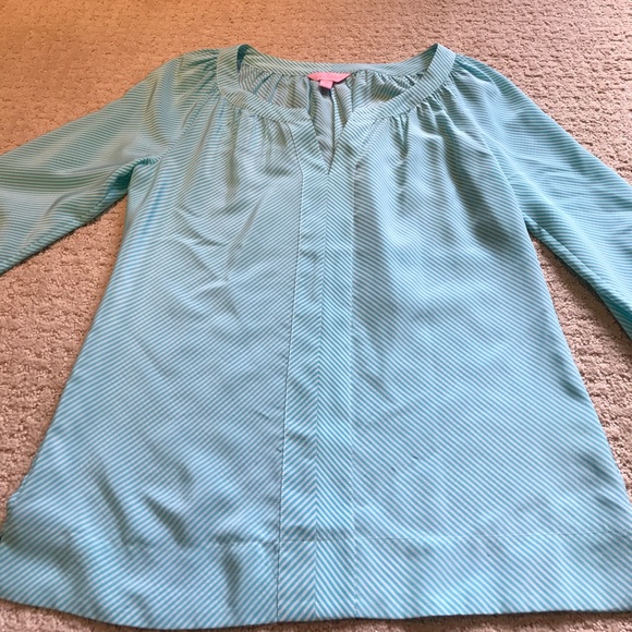 Lilly Pulitzer Silk Top. - Picture 5 of 6