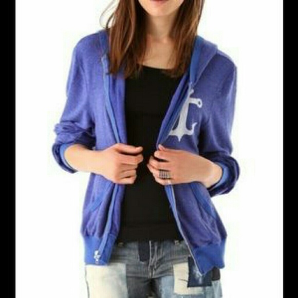 ISO Wildfox Anchor Malibu