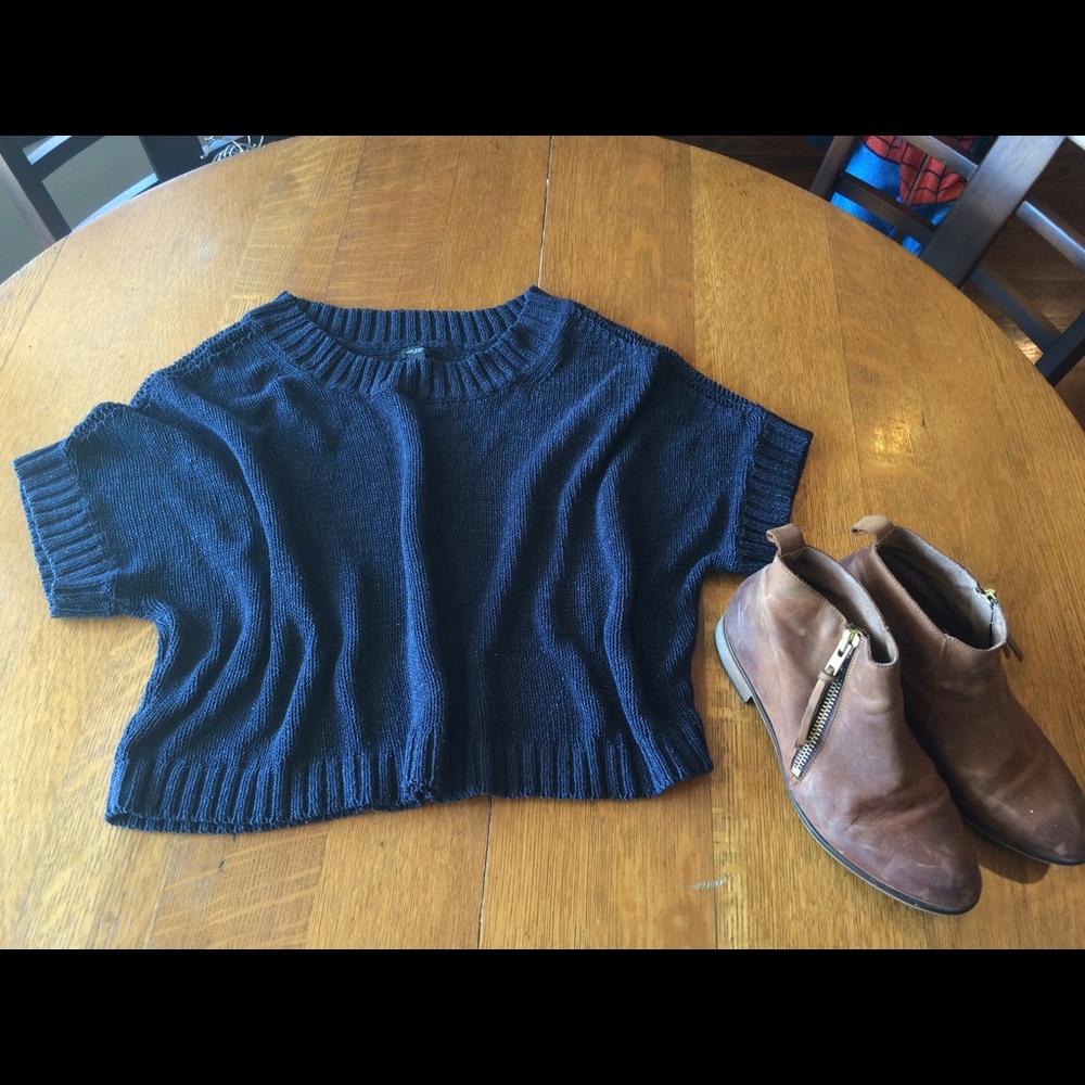 Anne Taylor navy spring layering sweater