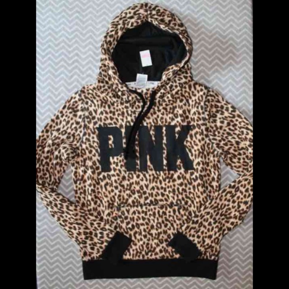 Victoria’s Secret Pink all over cheetah funnel