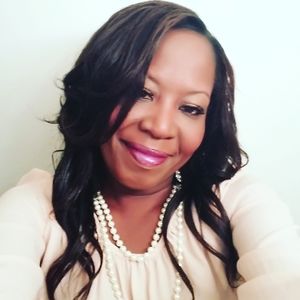 Meet your Posher, Stacie