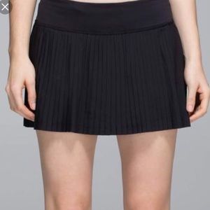 NWOT lululemon pleat to street skirt II