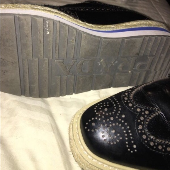 Prada male dress or causal oxfords main image 4