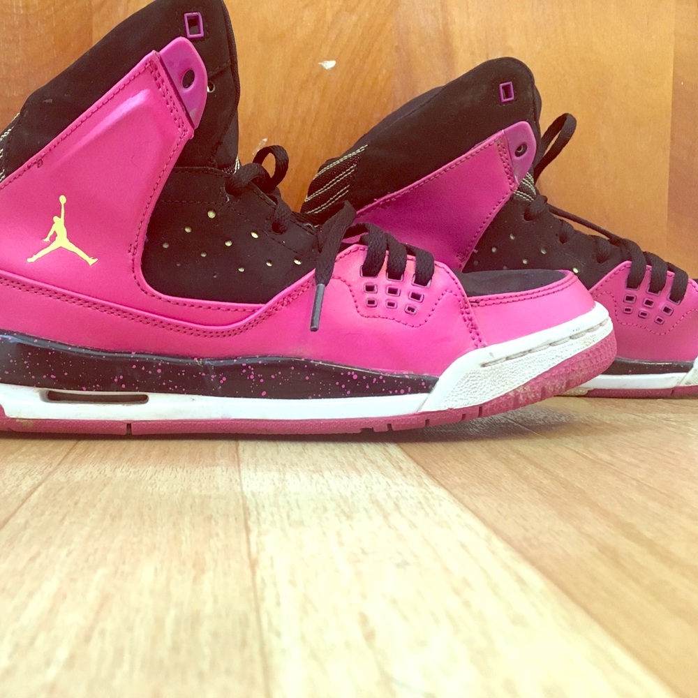 Air Jordan's girls basketball shoes
