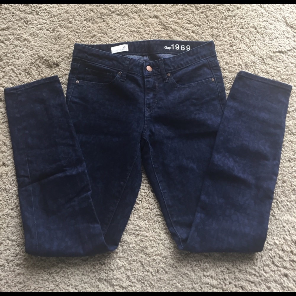 NWOT GAP animal print skinny jeans