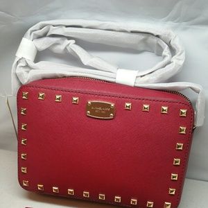 SOLD OUT Authentic Michael Kors EW saffiano stud