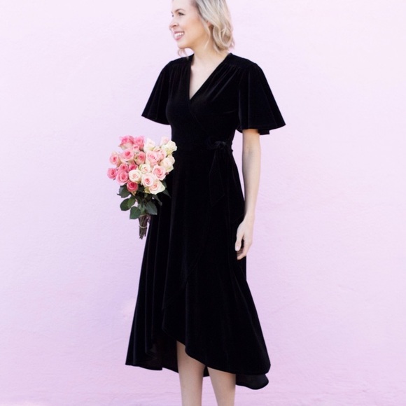 Dresses & Skirts - Velvet Wrap Short Sleeve Dress - Black