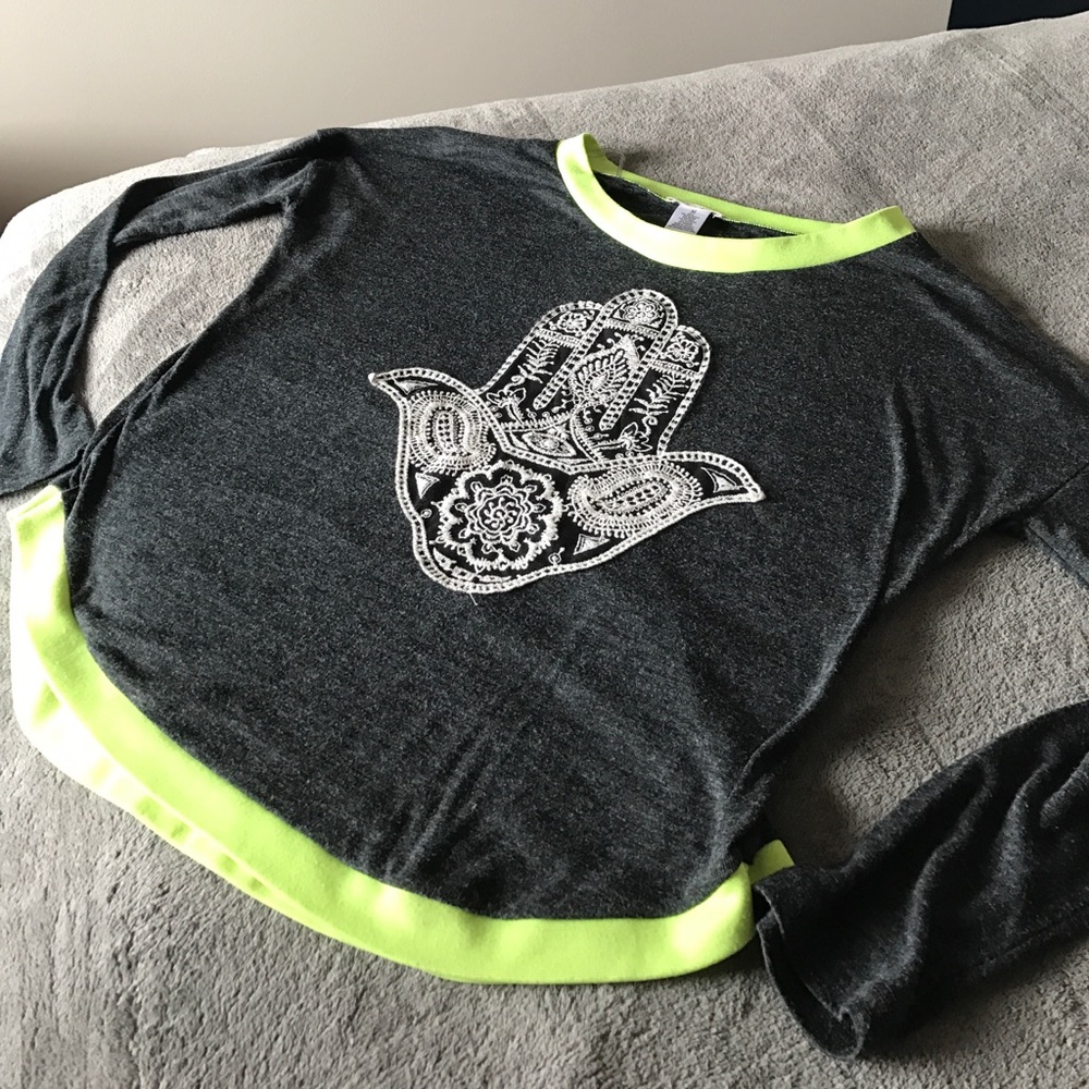 Embroidered and Comfortable long sleeve shirt