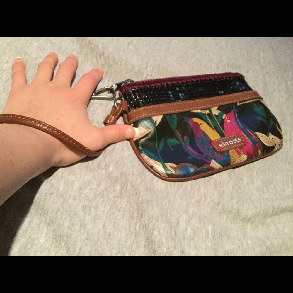 Big colorful sakroots zipper wristlet