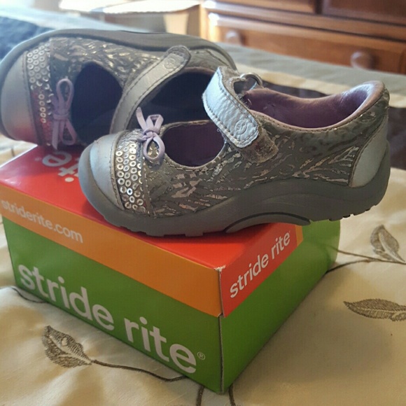 Stride Rite Shoes - Picture 2 of 3