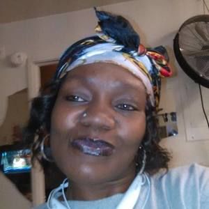 Meet your Posher, Yvonne