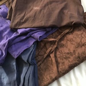 Lot of maternity tees/tanks (4). Gap, Motherhood