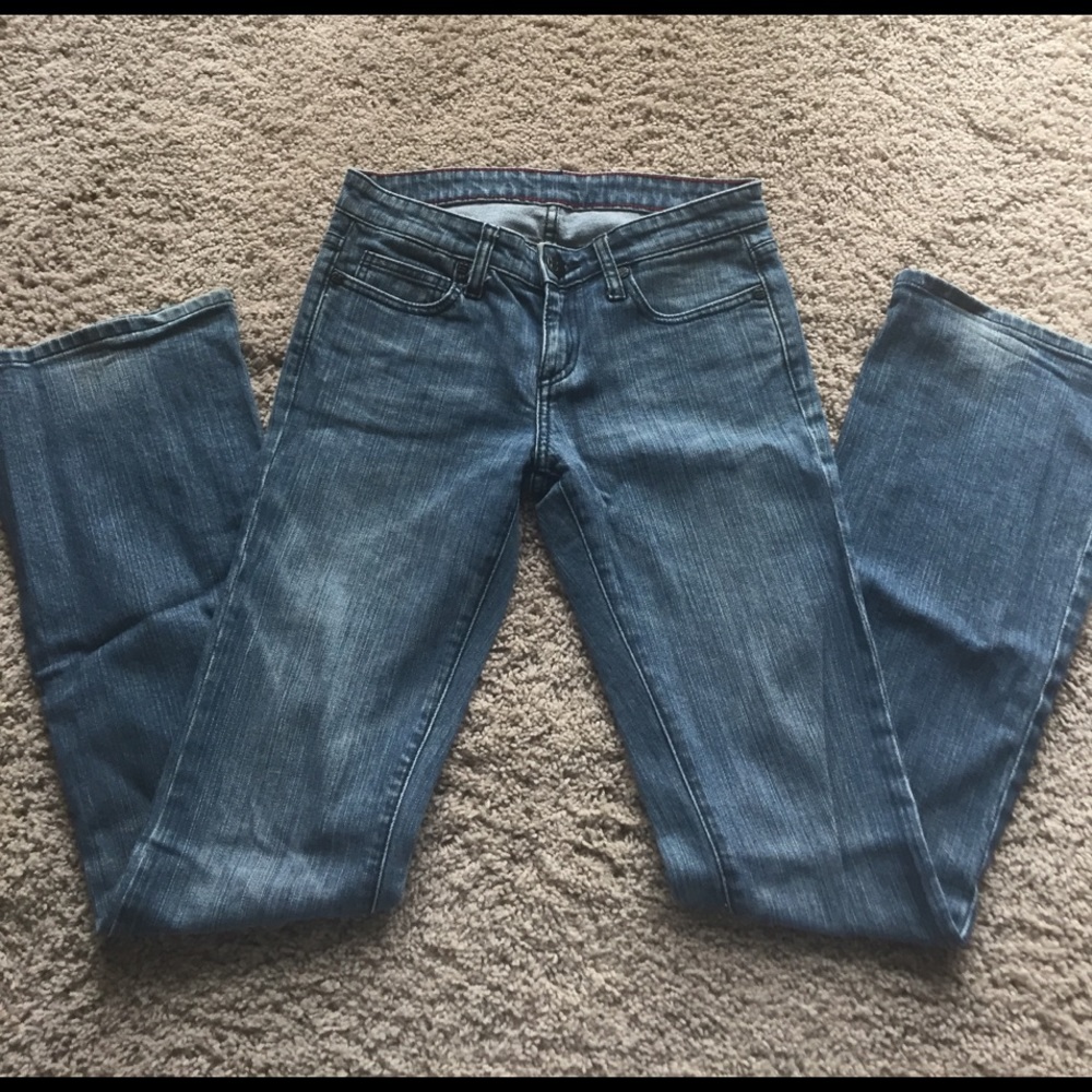 BCBG MAX AZRIA blue jeans