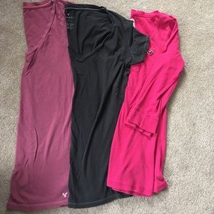 Lot of 2 AE tops & 1 Hollister shirt