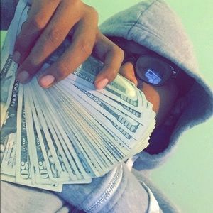 Meet your Posher, Aaron