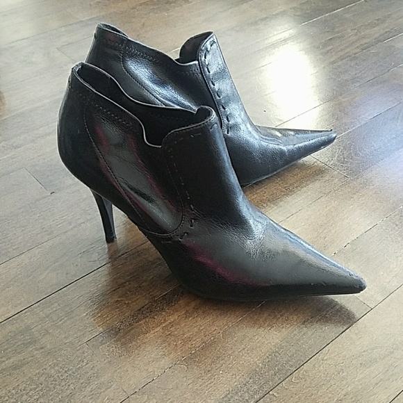 Jessica Simpson Shoes - Jessica Simpson pointy toe booties