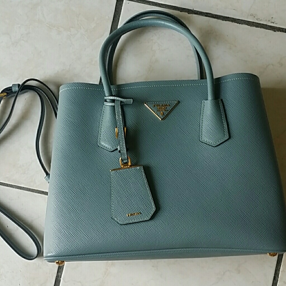 Prada Saffiano cuir bag