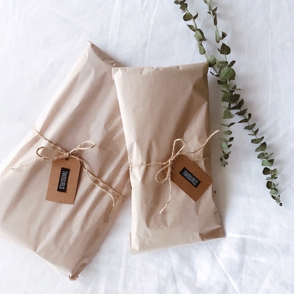 🌿TWOGIRLS Boutique Launch!!🌿 - Picture 3 of 3