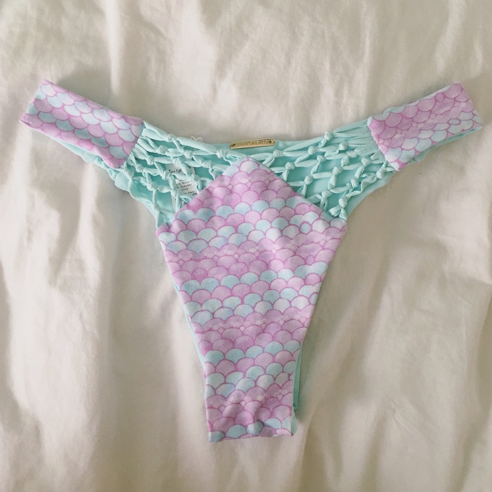 NWOT San Lorenzo Mermaid Dreams Reversible Bottoms
