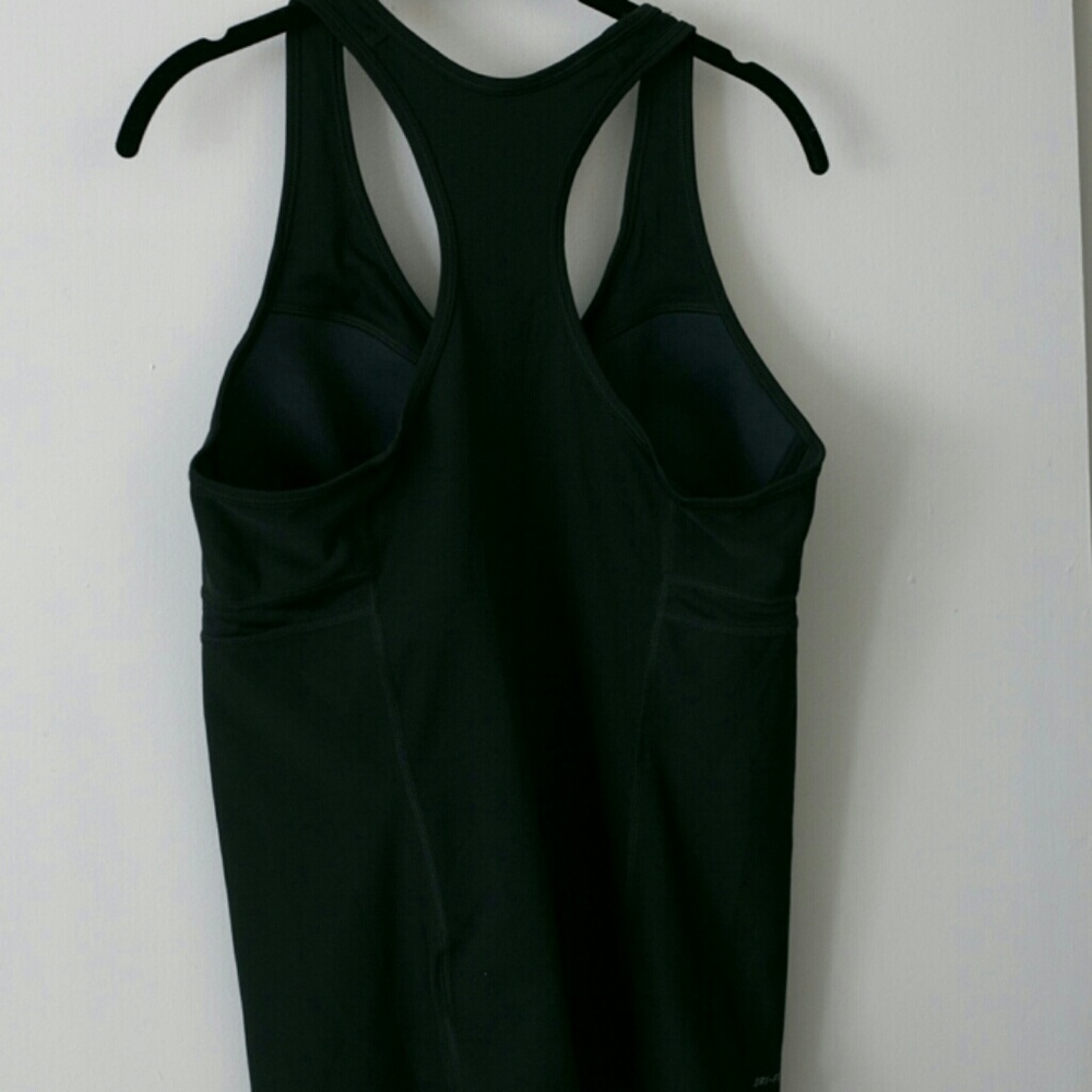 Dri fit nike workout shirt