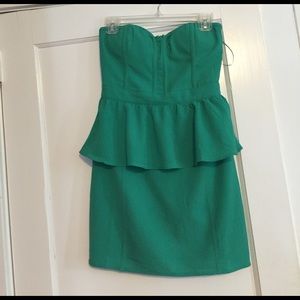 Strapless peplum dress